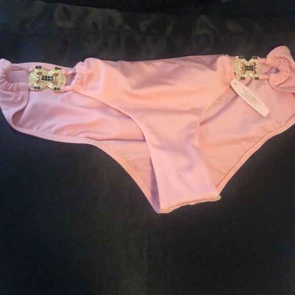 Victoria’s Secret Coral Pink Push Up Halter Bikini - Picture 2 of 13